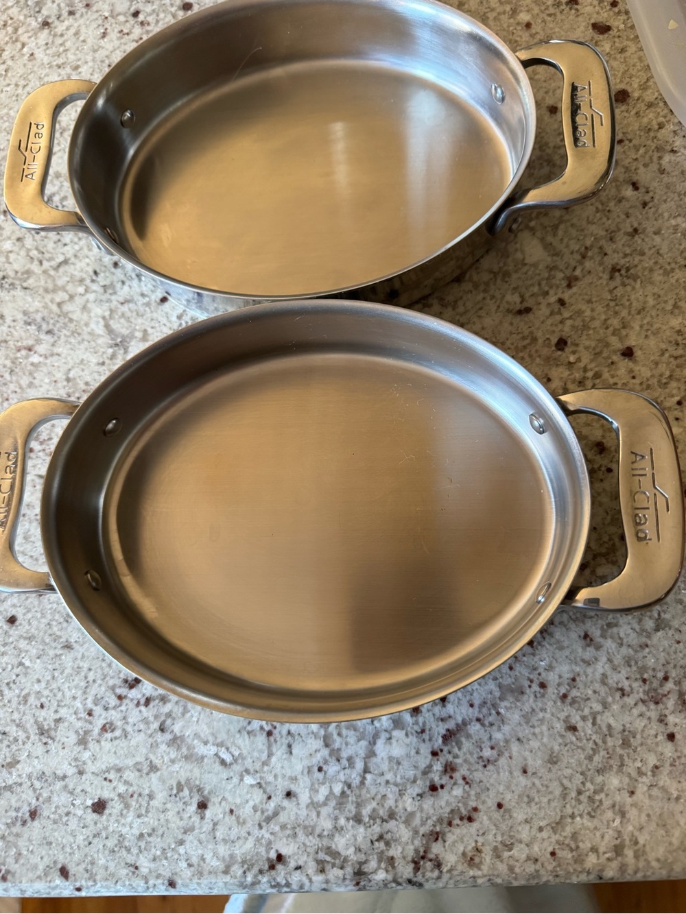 ALL CLAD MINI CASSEROLE PANS OVAL STAINLESS STEEL LIKE NEW CAPACITY IS 16 oz